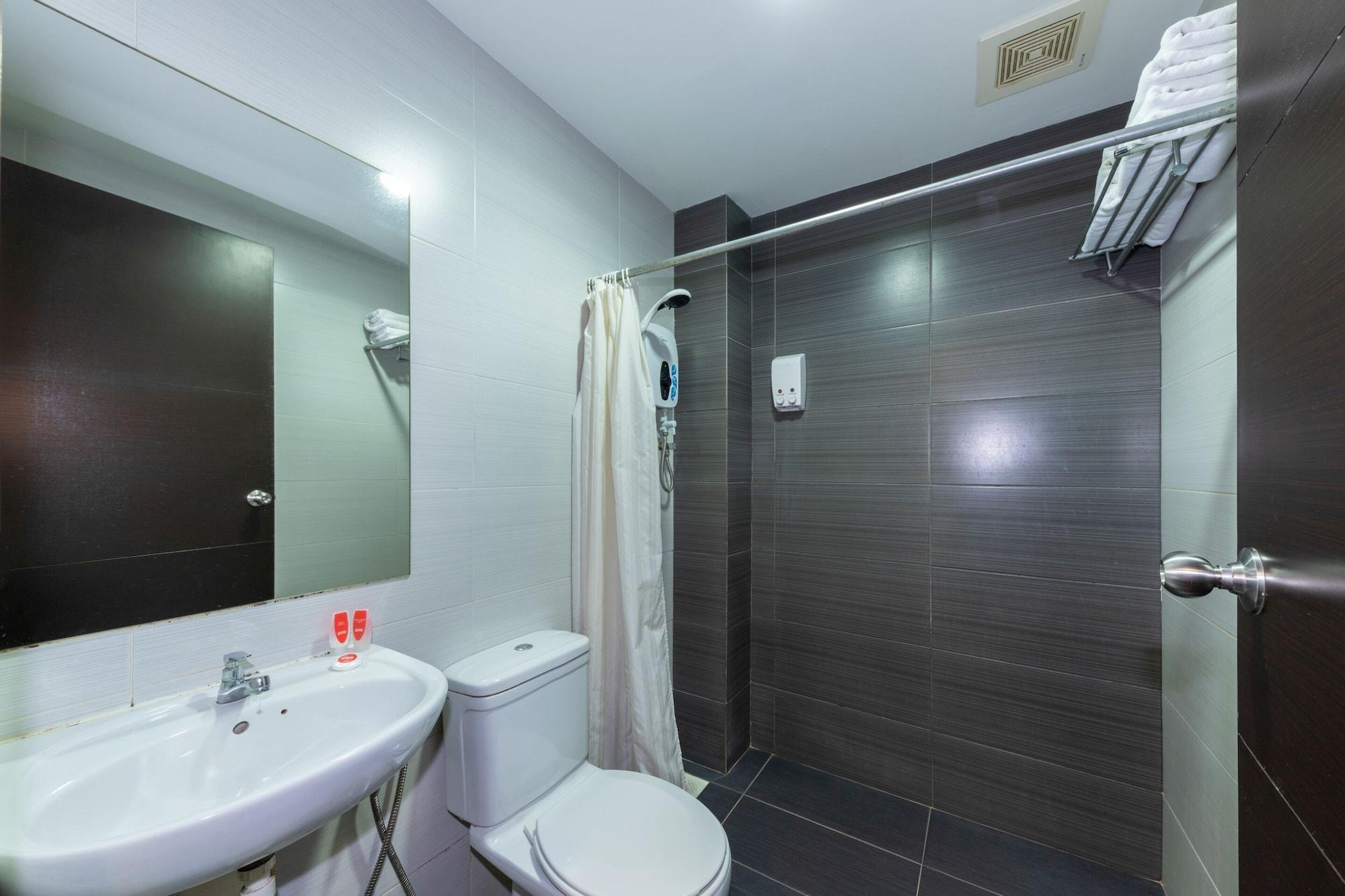 Oyo 430 Oak Valley Boutique Hotel Johor Bahru Eksteriør bilde